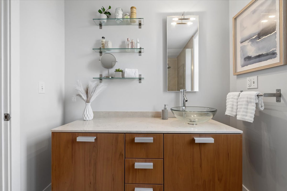 3012 West Addison Street, Unit 3N Chicago, IL 60618 - Photo 15 of 20 Gallery Image 15