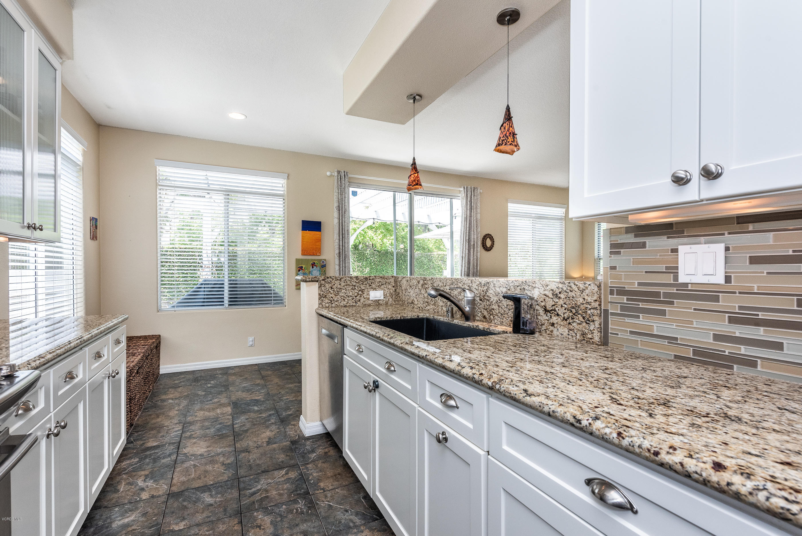 11205 Shadyridge Road Moorpark, CA 93021 - Photo 14 of 35 11205 Shadyridge Rd-14