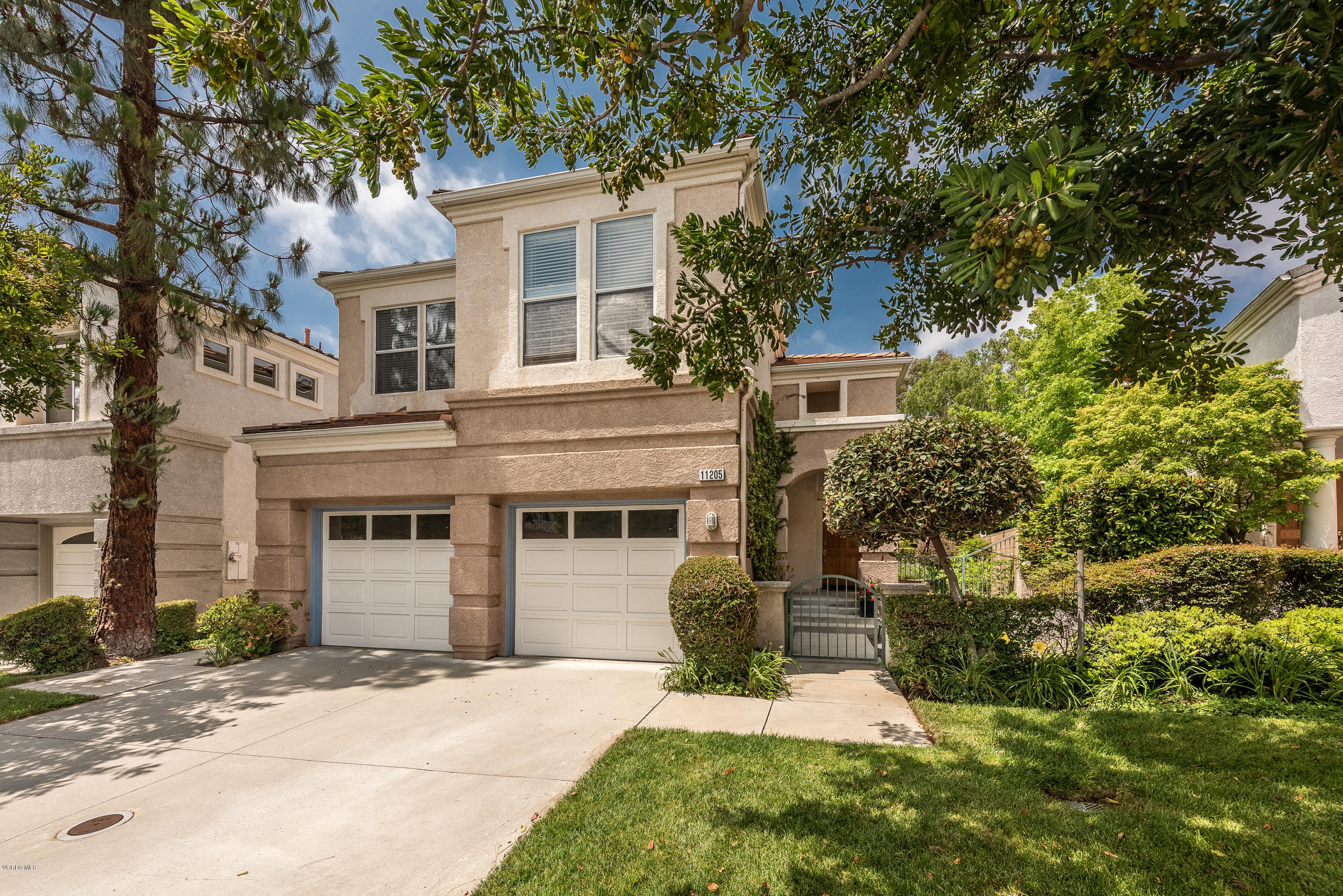 11205 Shadyridge Road Moorpark, CA 93021 - Photo 3 of 35 11205 Shadyridge Rd-3