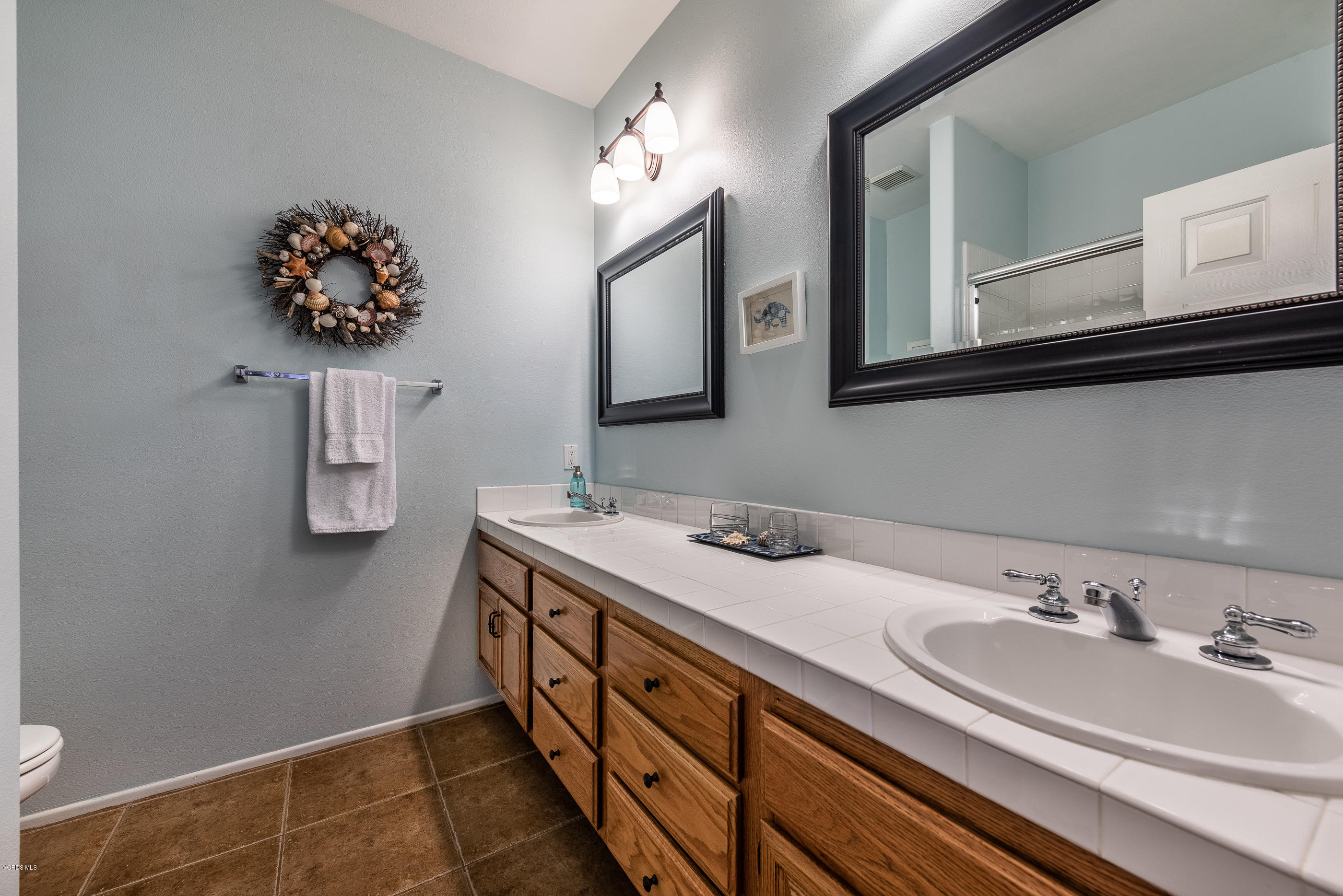 11205 Shadyridge Road Moorpark, CA 93021 - Photo 24 of 35 11205 Shadyridge Rd-24