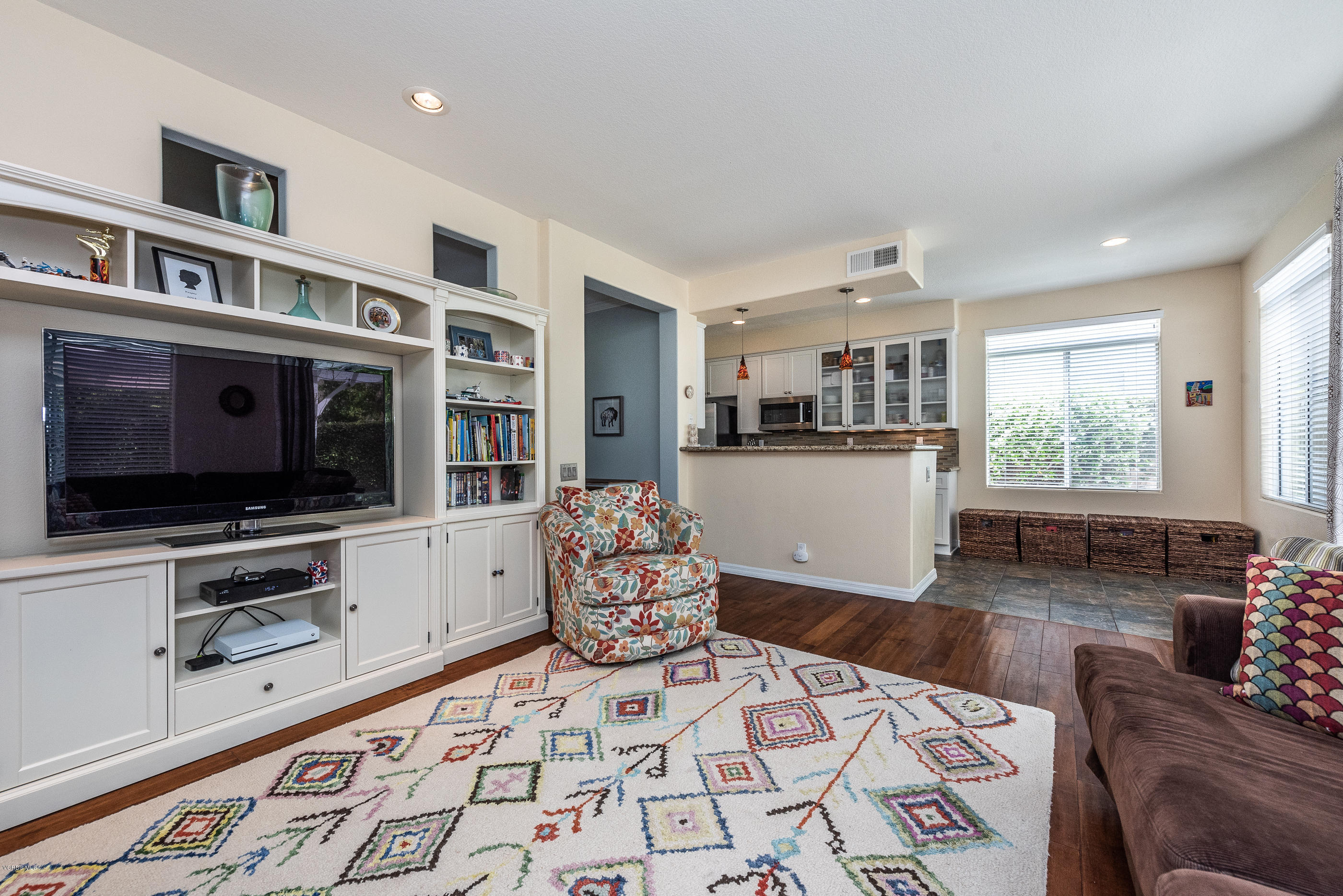 11205 Shadyridge Road Moorpark, CA 93021 - Photo 10 of 35 11205 Shadyridge Rd-10