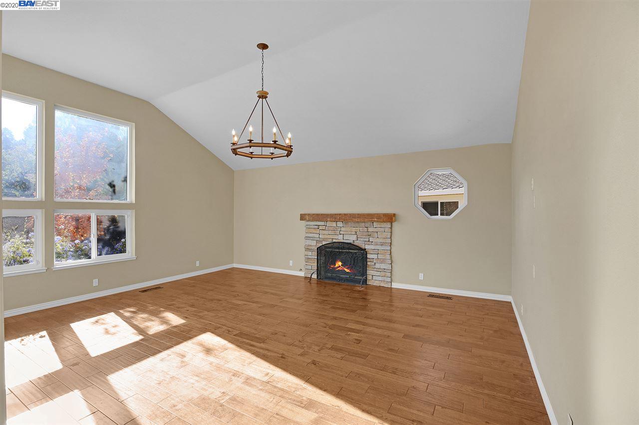 590 Regulus Road Livermore, CA 94550 - Photo 8 of 40 Gallery Image 8