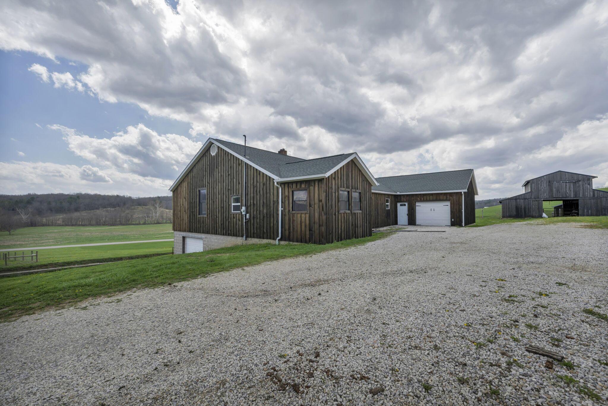 18513 Hobbler Road Kimbolton, OH 43749 - Photo 3 of 51 3-web-or-mls-Hobbler Rd_59