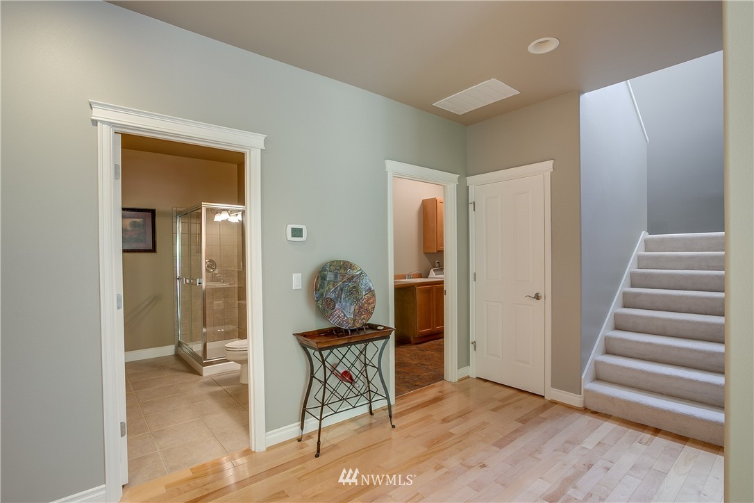 16867 164th Way Southeast Renton, WA 98058 - Photo 13 of 25 Gallery Image 13