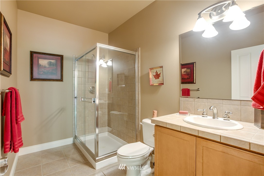 16867 164th Way Southeast Renton, WA 98058 - Photo 14 of 25 Gallery Image 14