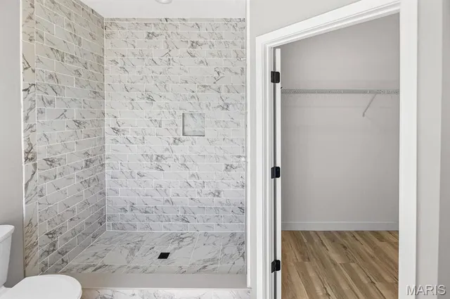 $639,900 | 7131 Savannah Drive, Glen Carbon, IL 62034