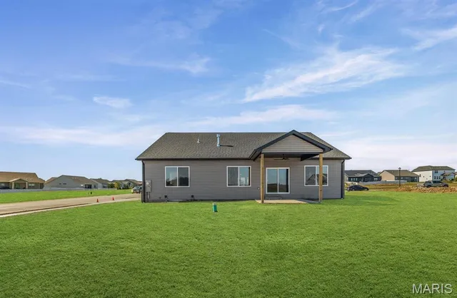 $639,900 | 7131 Savannah Drive, Glen Carbon, IL 62034