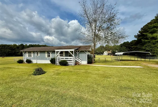 $99,000 | 6191 Richburg Road, Great Falls, SC 29055