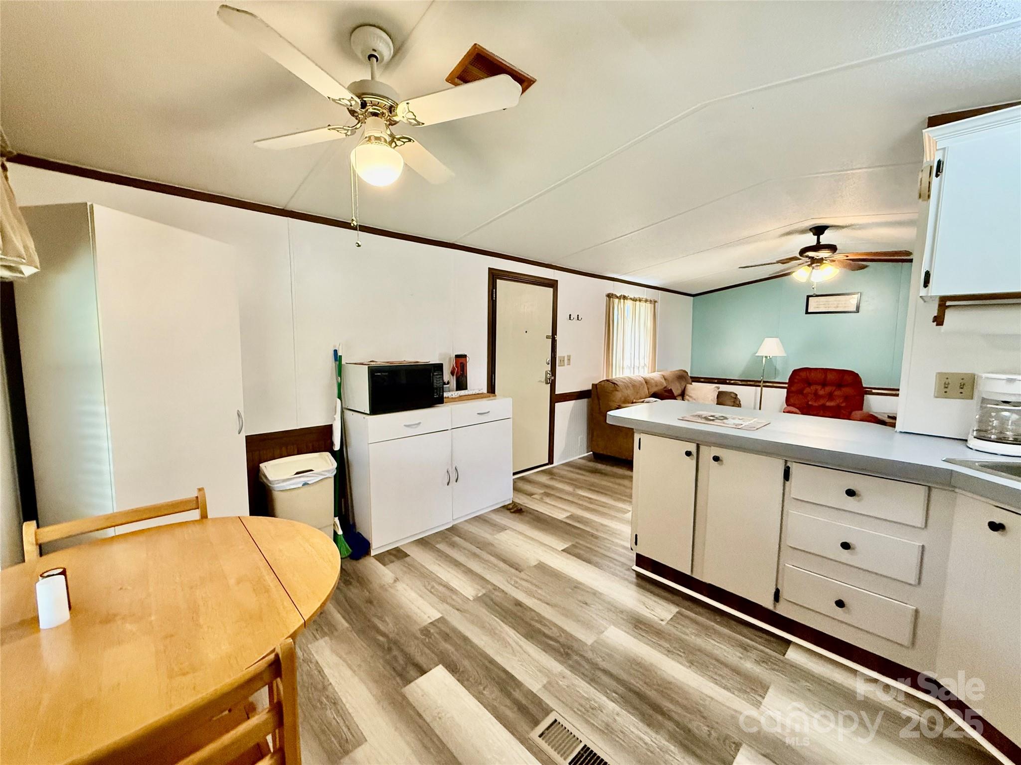 6191 Richburg Road Great Falls, SC 29055 - Photo 9 of 35