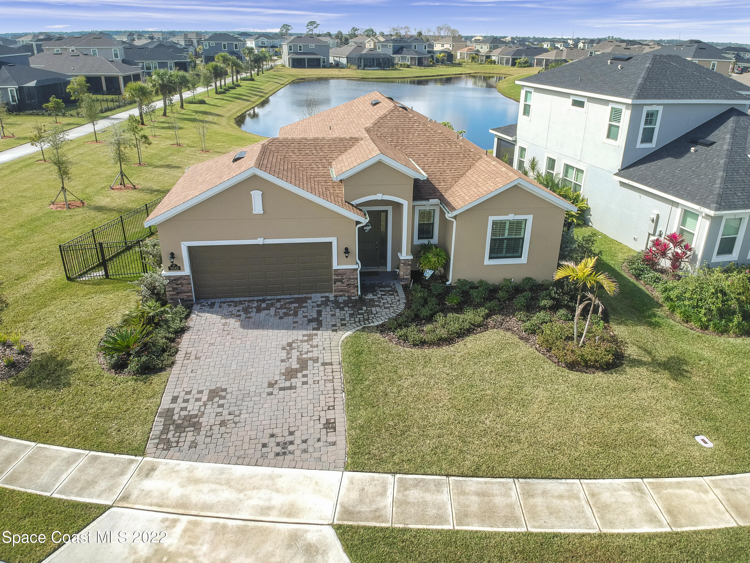 3045 Hummingbird Way Melbourne, FL 32940 - Photo 1 of 33 Welcome to 3045 Hummingbird Way