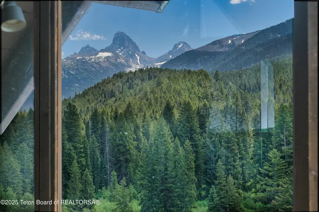 $2,195,000 | 475 East Alta Ski Hill Road, Alta, WY 83414