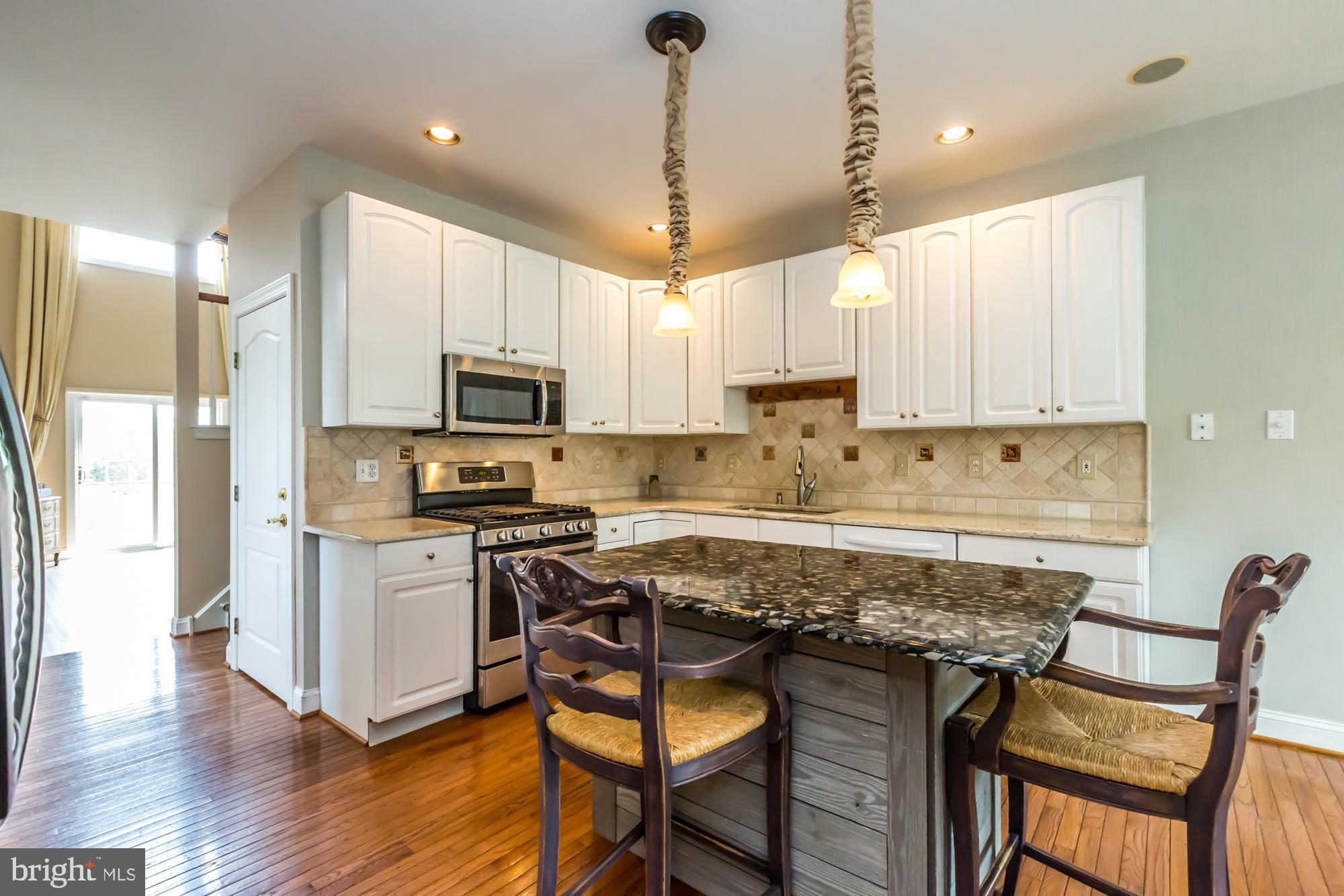 4553 Old Oak Road Doylestown, PA 18902 - Photo 15 of 32 Gallery Image 15