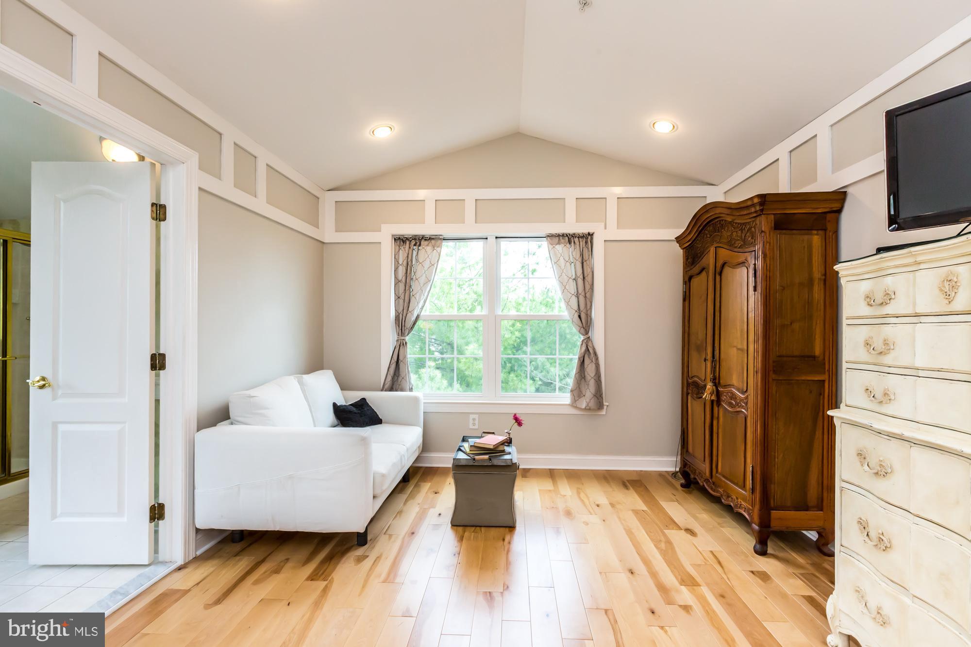 4553 Old Oak Road Doylestown, PA 18902 - Photo 20 of 32 Gallery Image 20