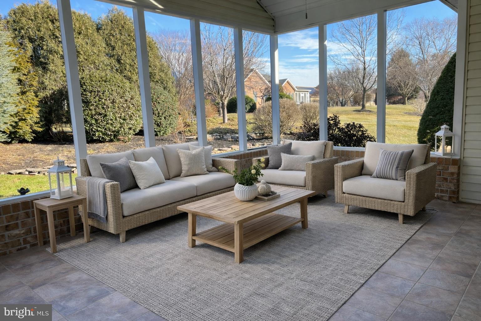 6337 Medina Ridge Drive Fayetteville, PA 17222 - Photo 4 of 50 a living room with furniture and a large window