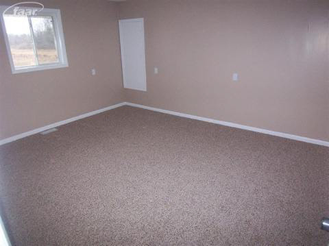 2118 West Mount Morris Road Mount Morris, MI 48458 - Photo 6 of 11 20181556-5.JPG