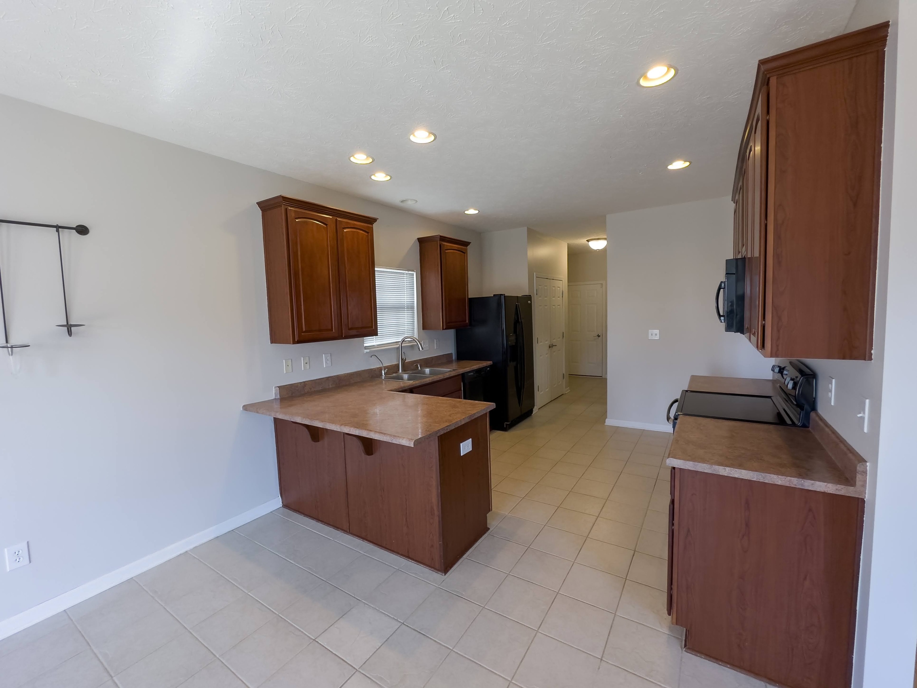 12972 Broncos Drive Fishers, IN 46037 - Photo 18 of 49