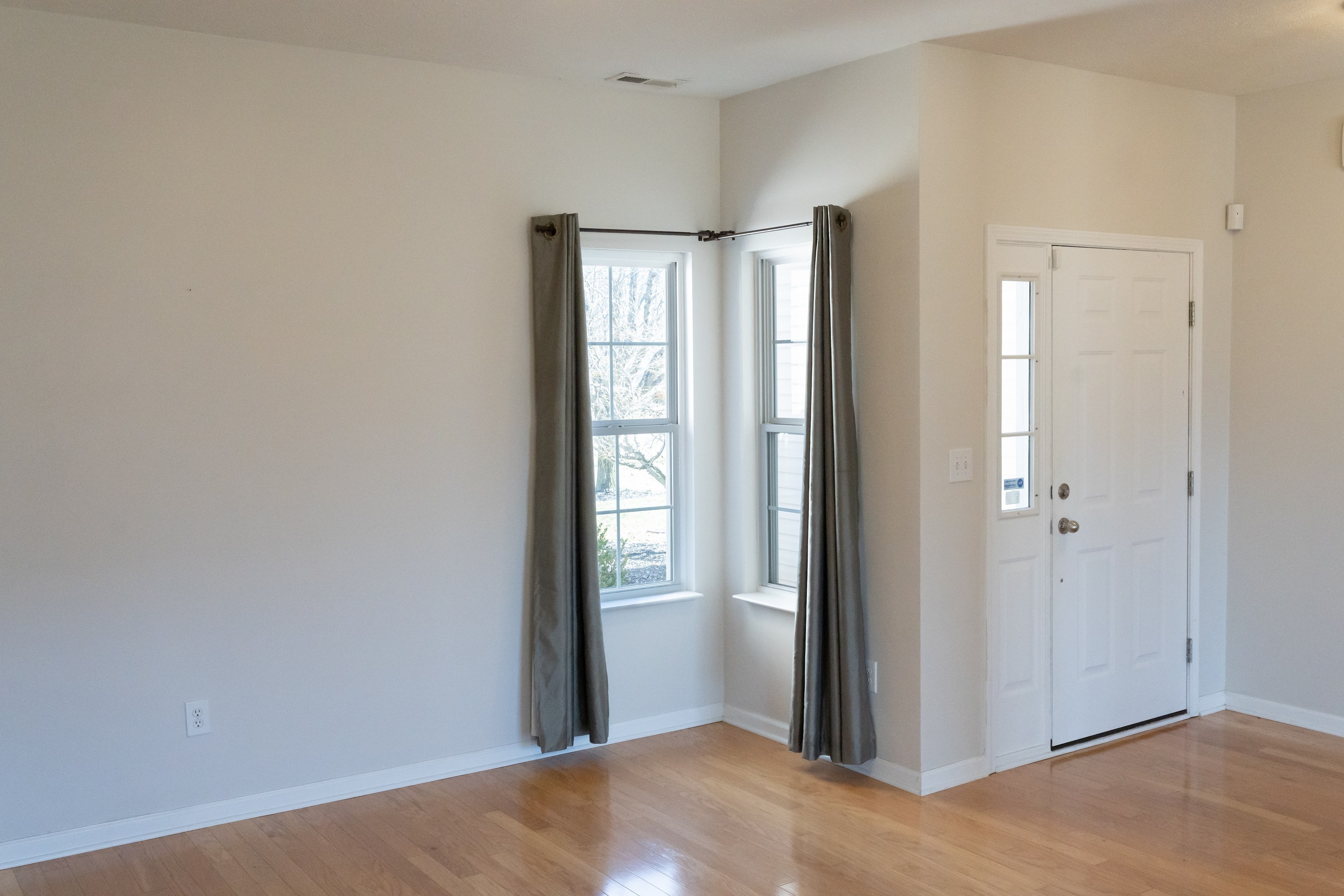 12972 Broncos Drive Fishers, IN 46037 - Photo 7 of 49