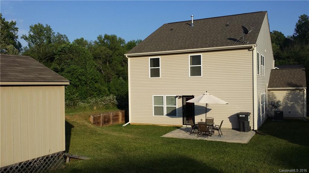 2233 Turtle Point Road Charlotte, NC 28262 - Photo 19 of 21 Gallery Image 19