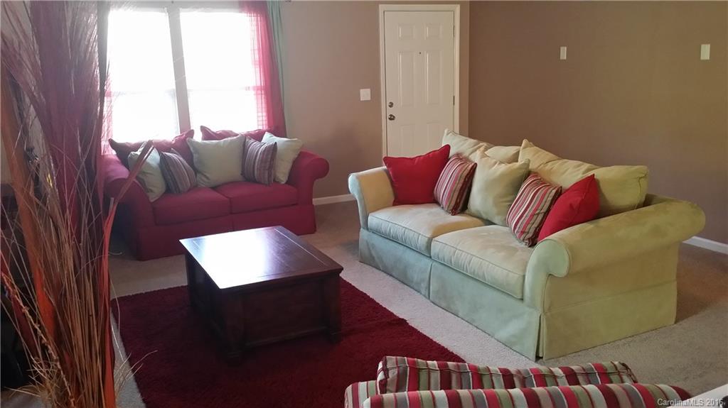 2233 Turtle Point Road Charlotte, NC 28262 - Photo 5 of 21 Gallery Image 5
