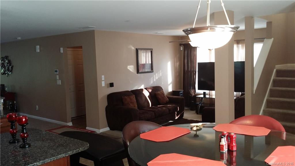 2233 Turtle Point Road Charlotte, NC 28262 - Photo 10 of 21 Gallery Image 10