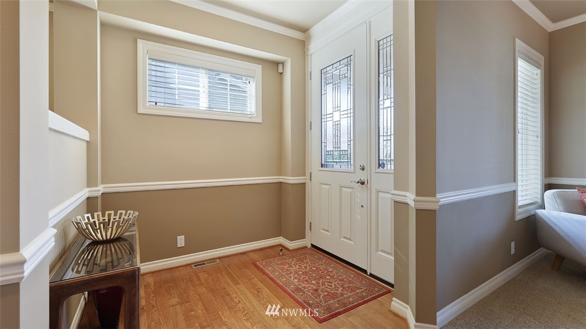 4807 Southeast 2nd Street Renton, WA 98059 - Photo 5 of 37