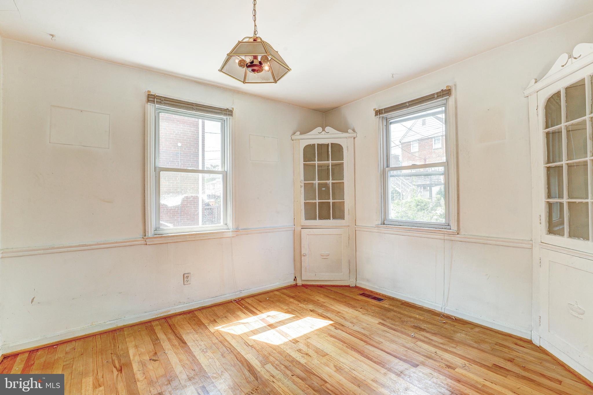 8656 Rock Oak Road Baltimore, MD 21234 - Photo 10 of 22 a view of an empty room with a window