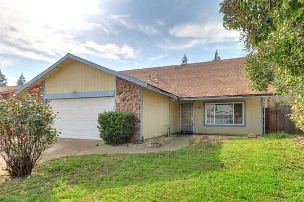 $375,000 | 4028 Bairnsdale Way, Sacramento, CA 95826