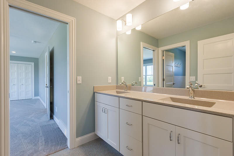 6543 Cardinal Road Bettendorf, IA 52722 - Photo 21 of 23 Gallery Image 21