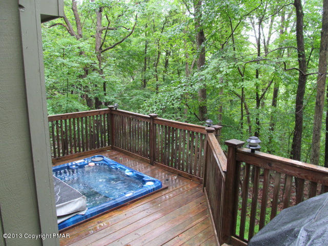 1029 Hampstead (aka 685 Hampstead) Road Bushkill, PA 18324 - Photo 15 of 17 PrivateHotTub