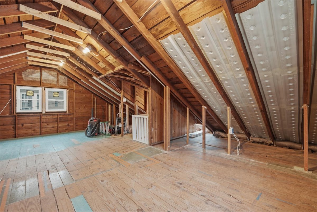 611 Vale Street Bloomington, IL 61701 - Photo 30 of 36 a view of an entryway with staircase