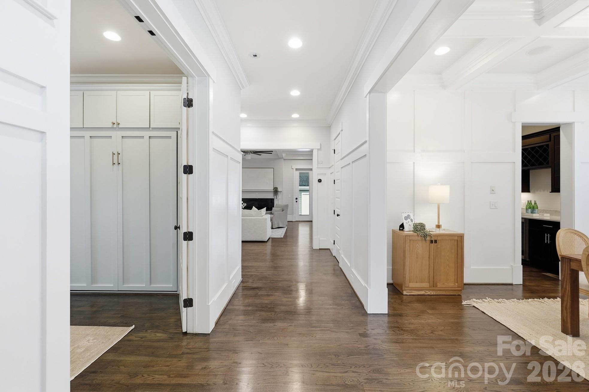 509 Orient Road Charlotte, NC 28211 - Photo 4 of 41