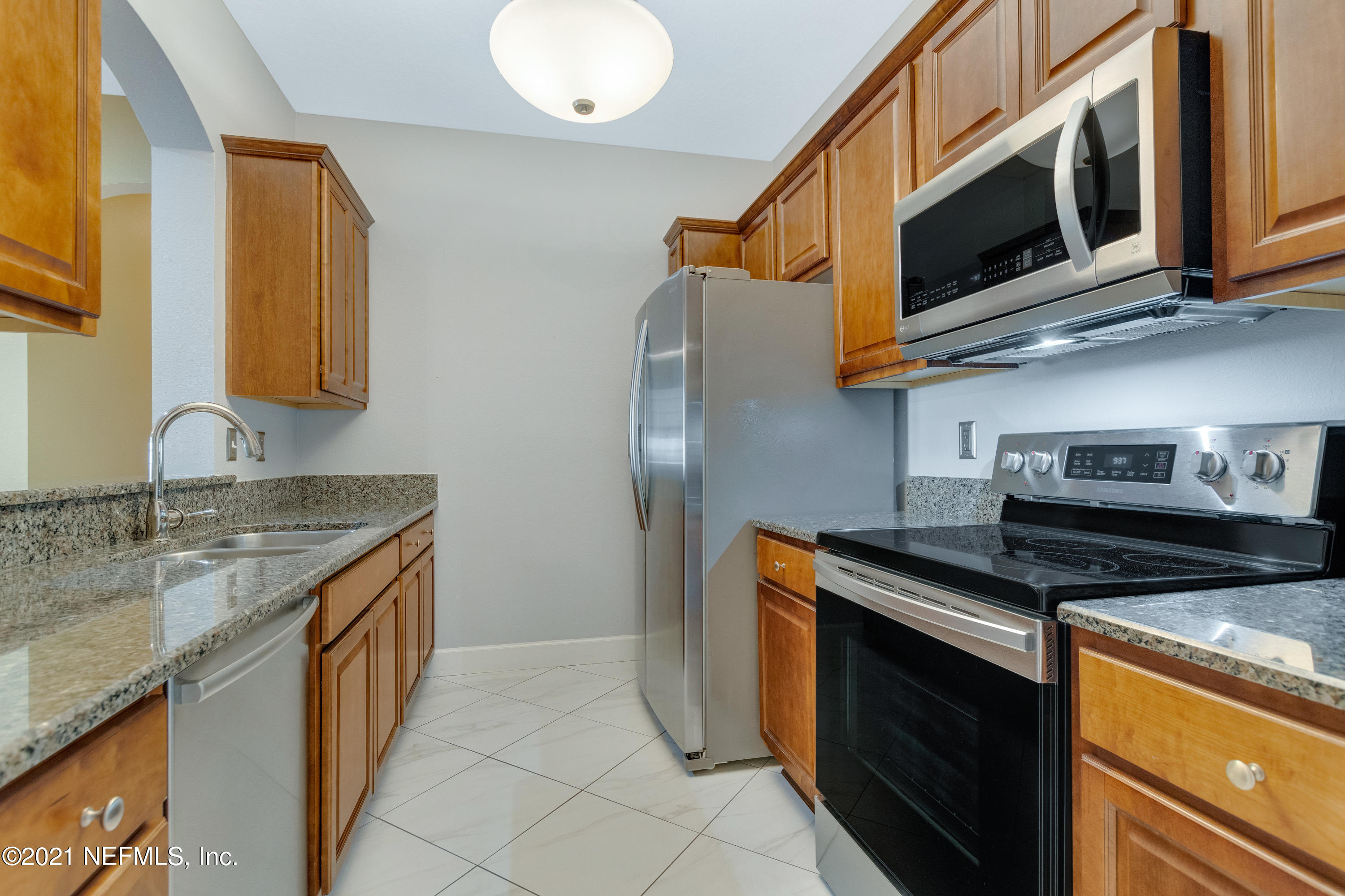 10550 Baymeadows Road, Unit 205 Jacksonville, FL 32256 - Photo 14 of 41 DSC_5412__