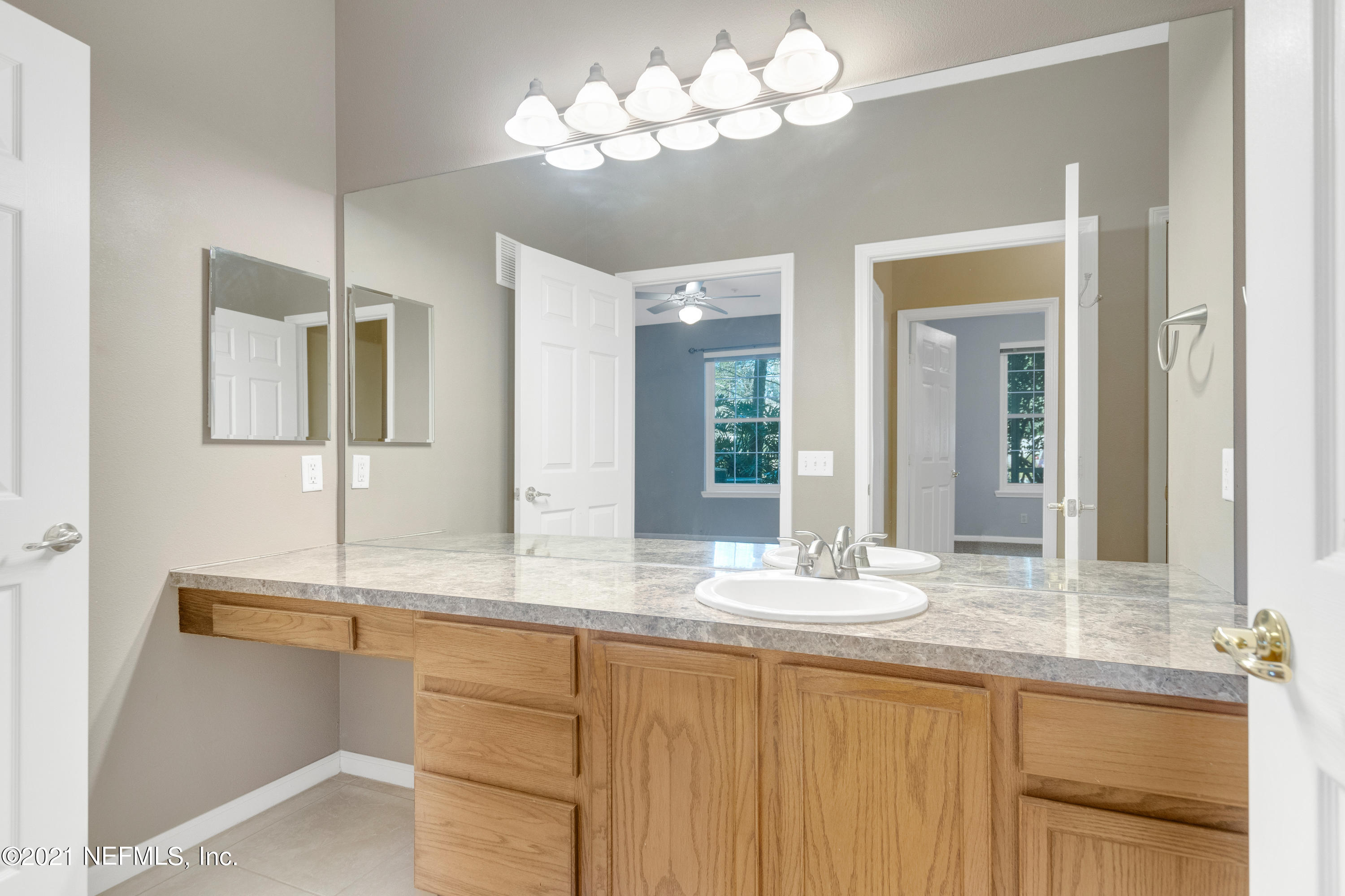 10550 Baymeadows Road, Unit 205 Jacksonville, FL 32256 - Photo 23 of 41 DSC_5436__