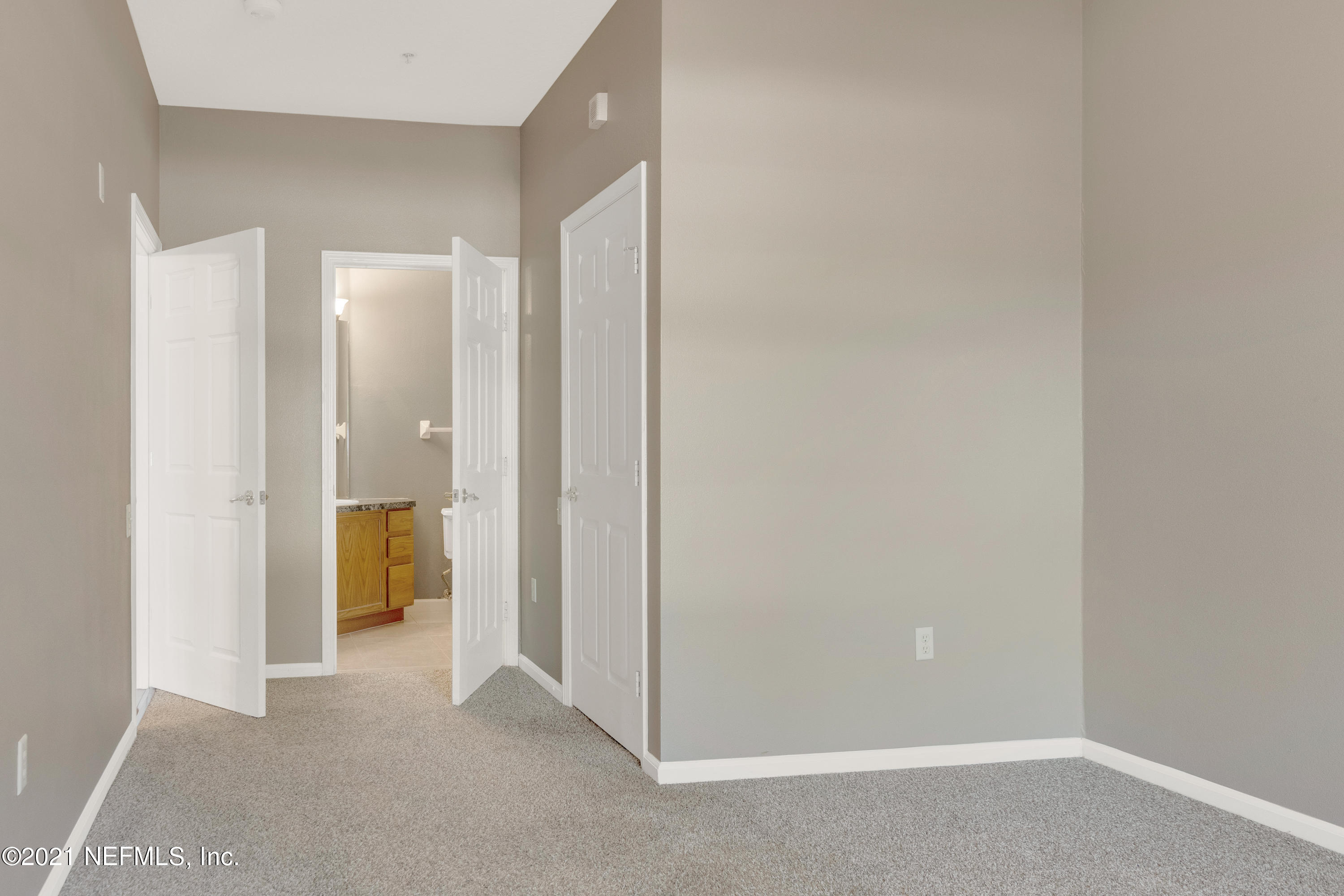 10550 Baymeadows Road, Unit 205 Jacksonville, FL 32256 - Photo 31 of 41 DSC_5457__