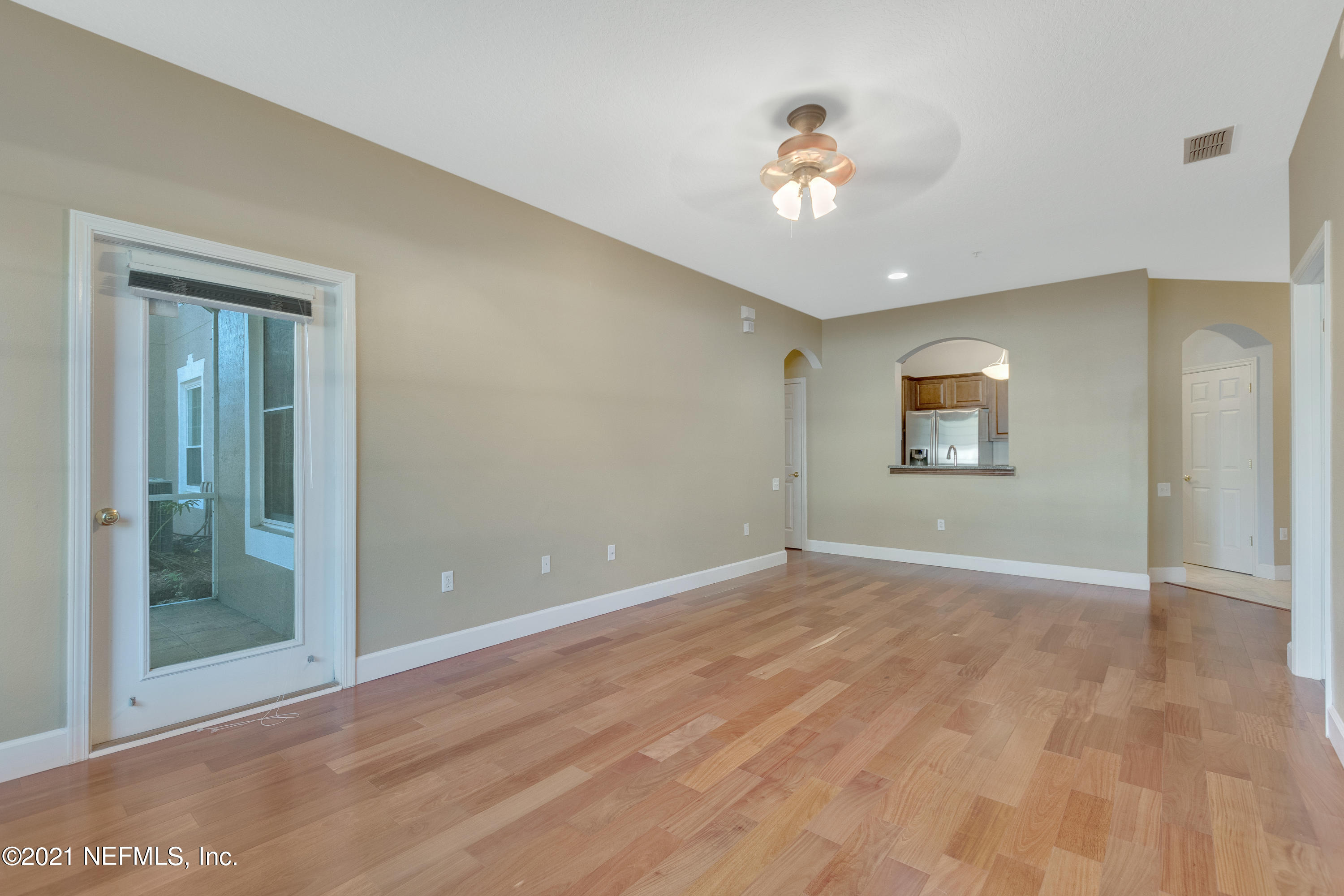 10550 Baymeadows Road, Unit 205 Jacksonville, FL 32256 - Photo 8 of 41 DSC_5397__