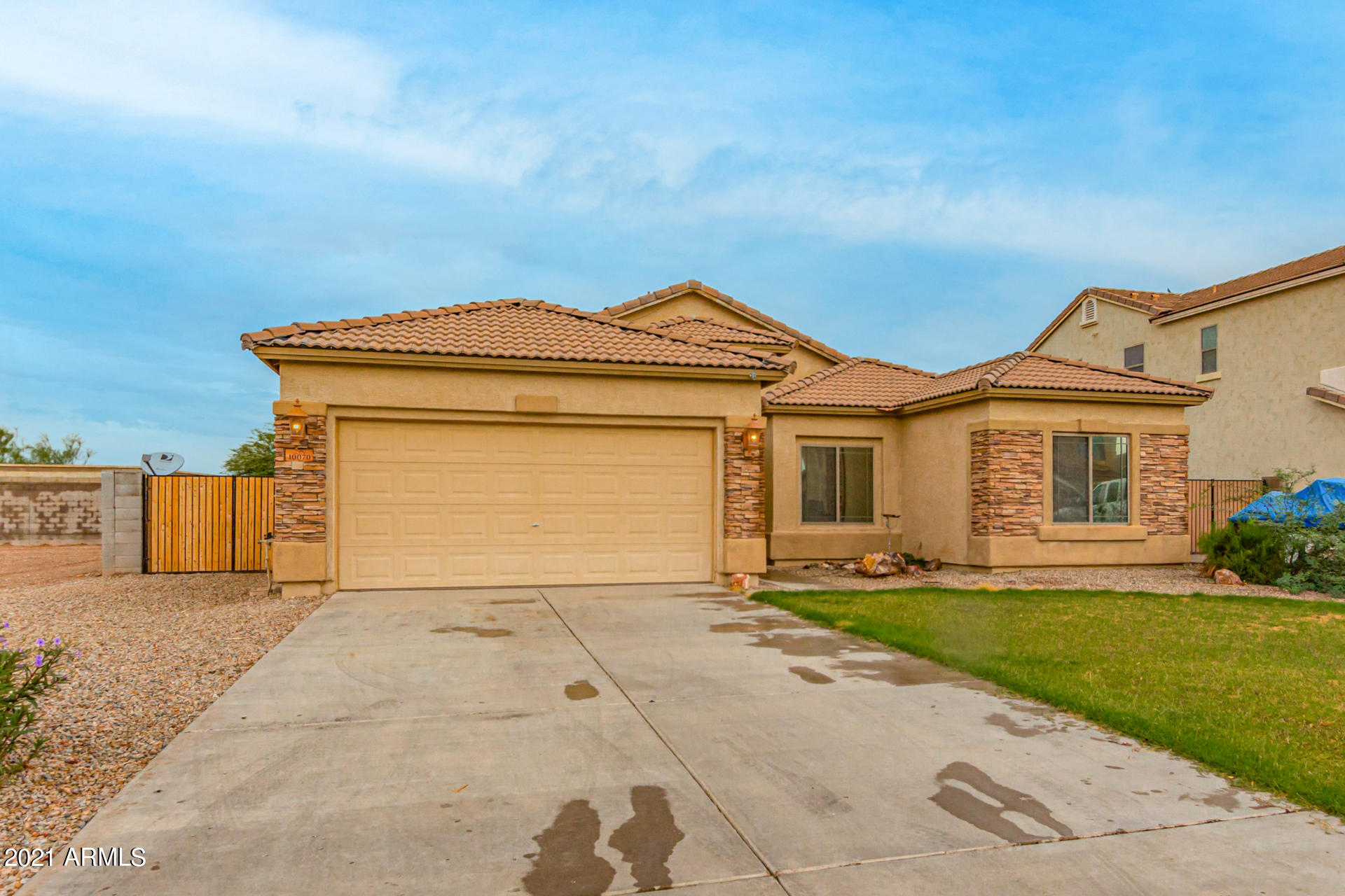 10070 East Hay Loft Road Florence, AZ 85132 - Photo 1 of 29 Front View