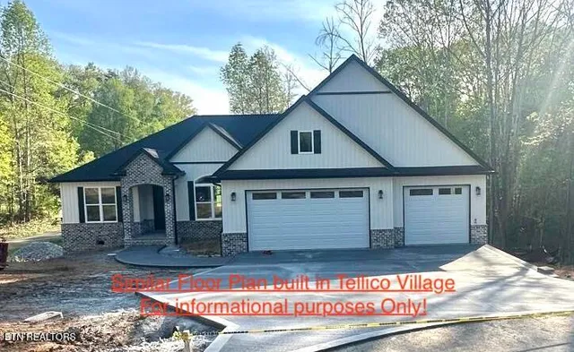 $750,000 | 105 Chanusi Way, Loudon, TN 37774