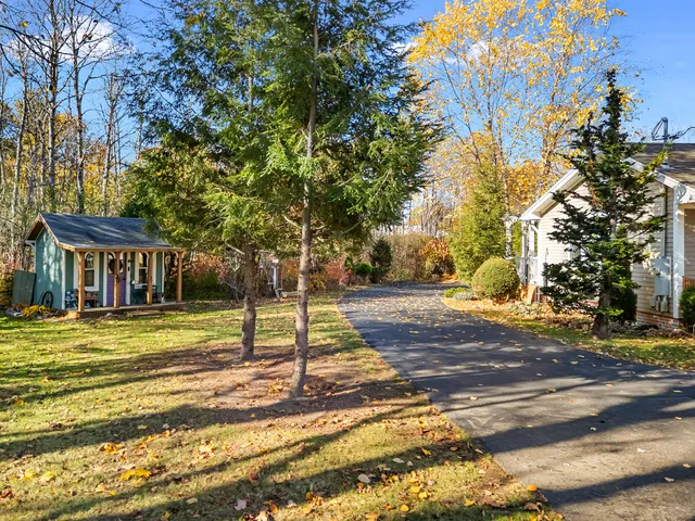 $495,000 | 40 Highland Street, Rockland, ME 04841