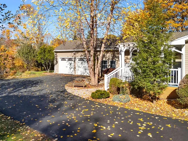 $495,000 | 40 Highland Street, Rockland, ME 04841