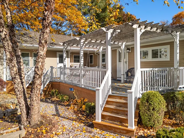 $495,000 | 40 Highland Street, Rockland, ME 04841