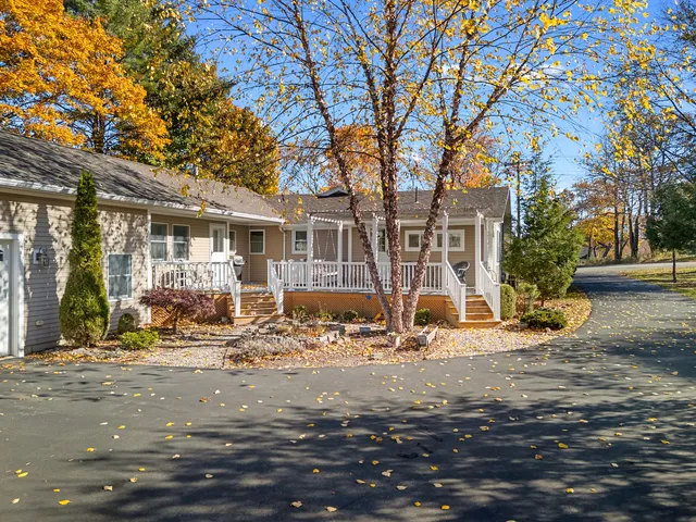 $495,000 | 40 Highland Street, Rockland, ME 04841