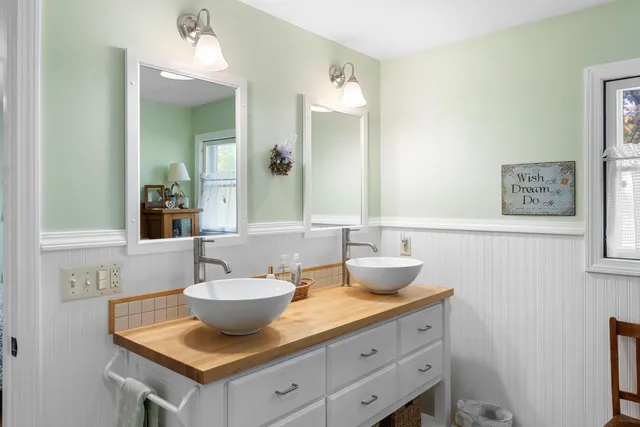 $495,000 | 40 Highland Street, Rockland, ME 04841