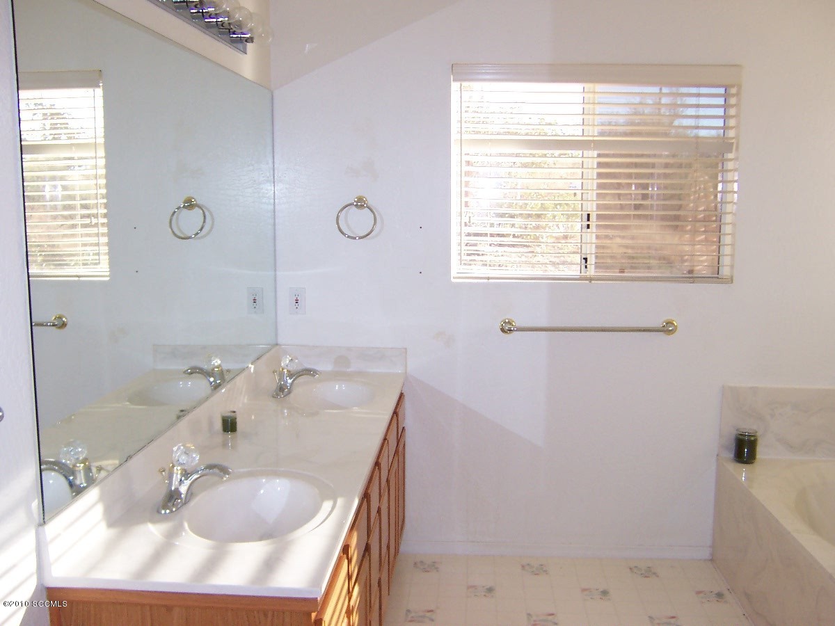 436 Rio Rico Drive Rio Rico, AZ 85648 - Photo 11 of 23