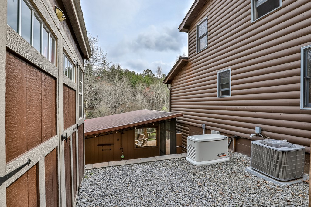 192 Nels Ridge Road Mineral Bluff, GA 30559 - Photo 33 of 64 Gallery Image 33