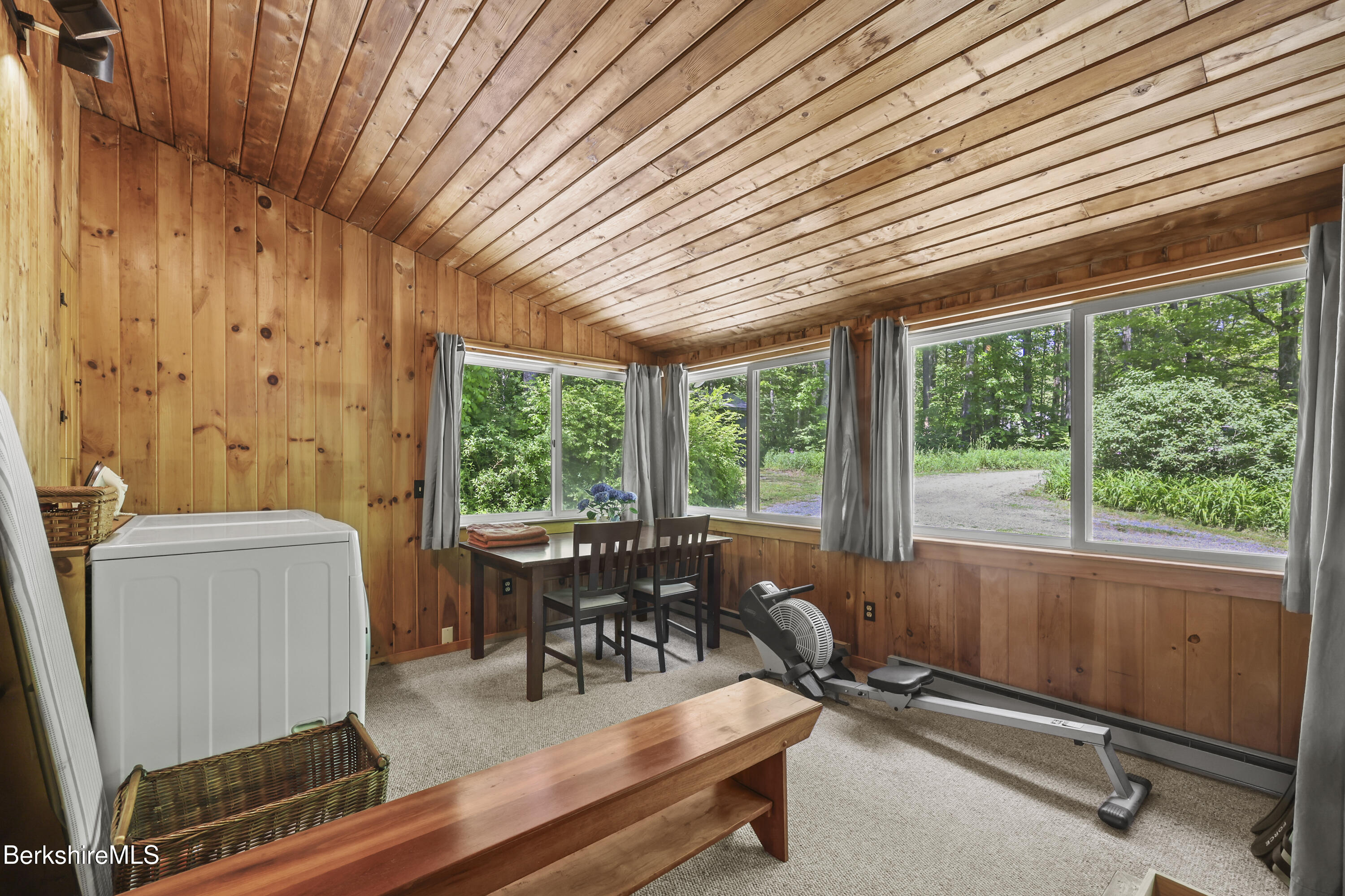 109 Stebbins Road Otis, MA 01253 - Photo 15 of 66 25 Mud Room