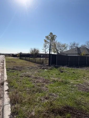 $130,000 | 420 Arrowhead Cove, Kyle, TX 78640