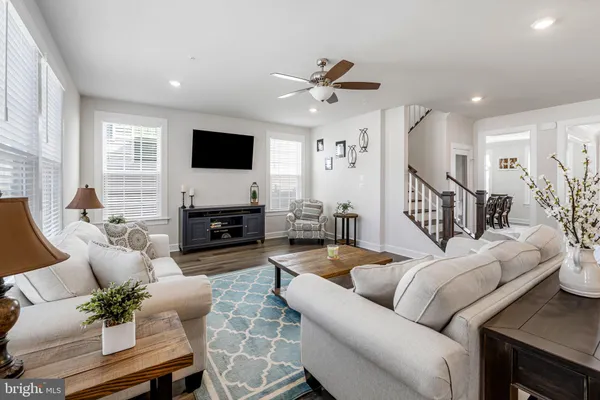 $1,050,000 | 15503 Twin River Circle, Bowie, MD 20716