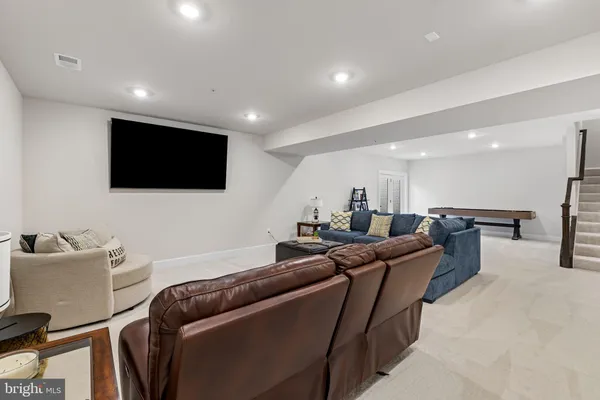 $1,050,000 | 15503 Twin River Circle, Bowie, MD 20716