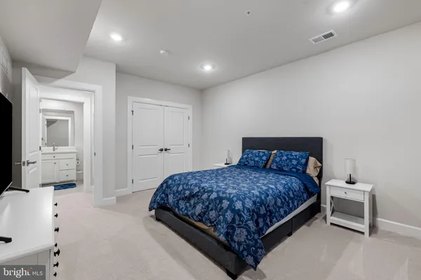 $1,050,000 | 15503 Twin River Circle, Bowie, MD 20716