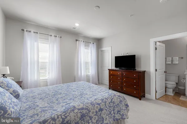 $1,050,000 | 15503 Twin River Circle, Bowie, MD 20716